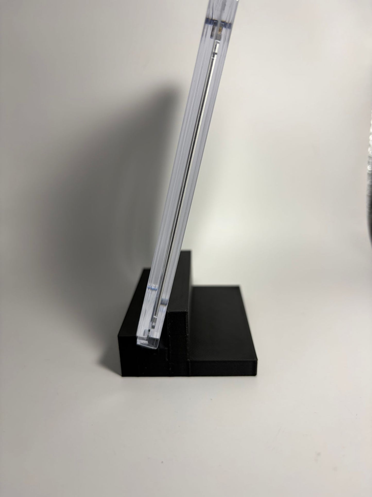 Print 'n Shipped Card Stand